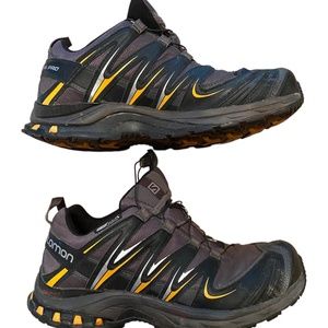 Salomon Ultra Pro XD Gore Tex trail running shoe size 9